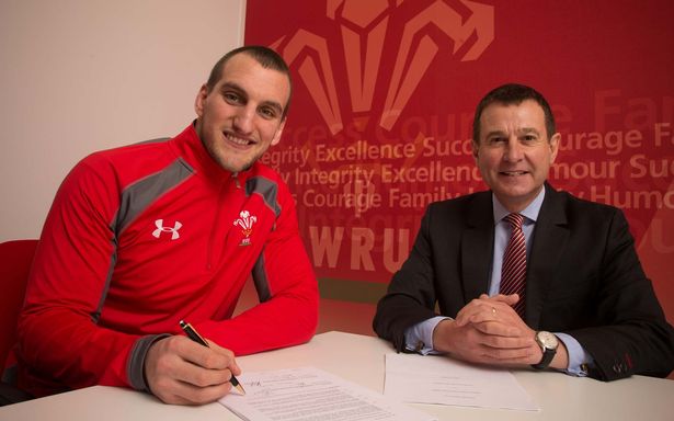SamWarburton2014Contract.jpg