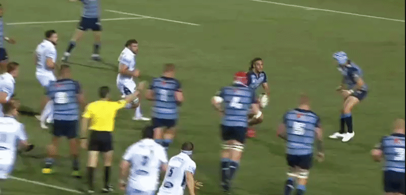 Glasgow Navidi kick