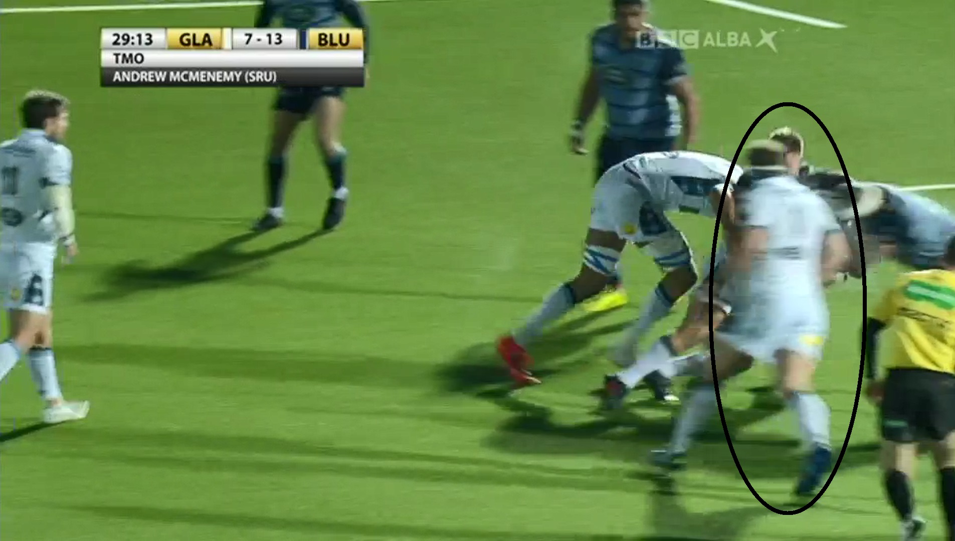 Filise red card Side on#