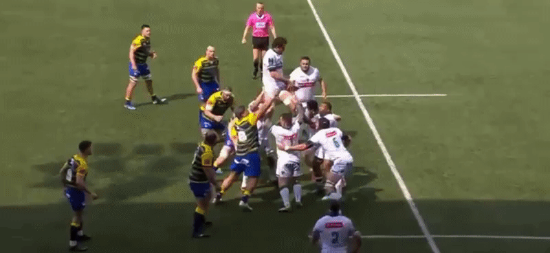 Pau QF Lineout defence 3