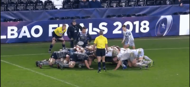 Arhip scrummaging 15