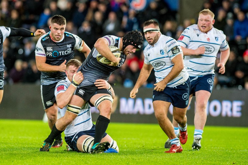 Liam Belcher Ospreys.jpg