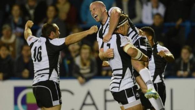 Brendon Leonard Zebre.jpg