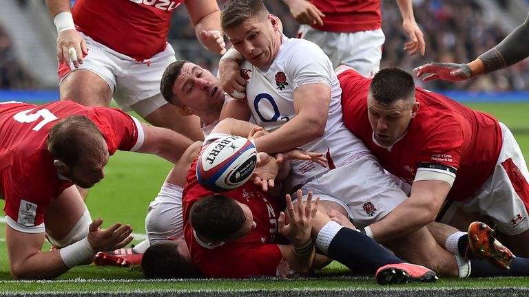 Owen Farrell England.jpg